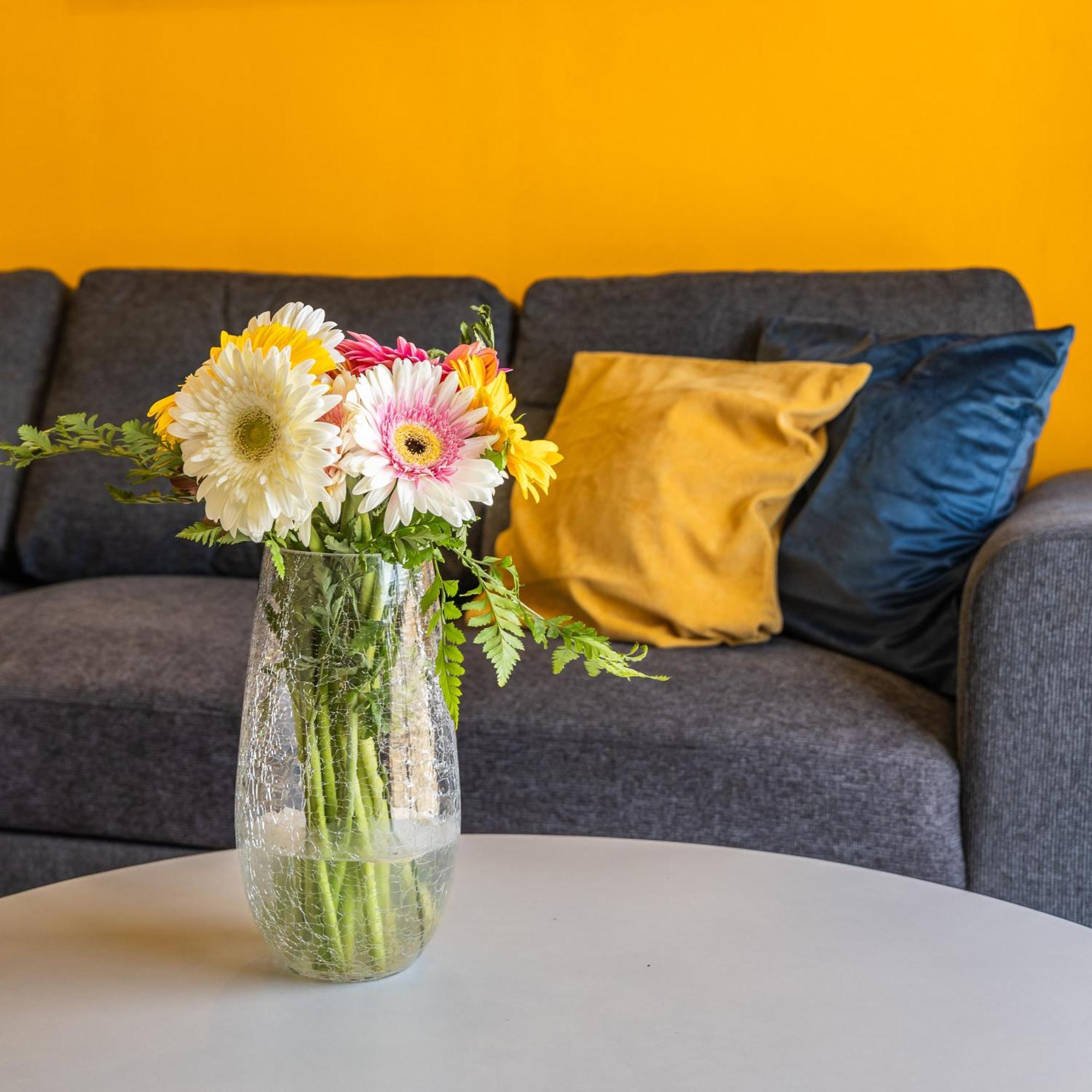 Sleek & Stylish 2Br Accommodation With Large Private Terrace - Close To Saint Julian'S & Tigne Shopping Mall Sliema Esterno foto