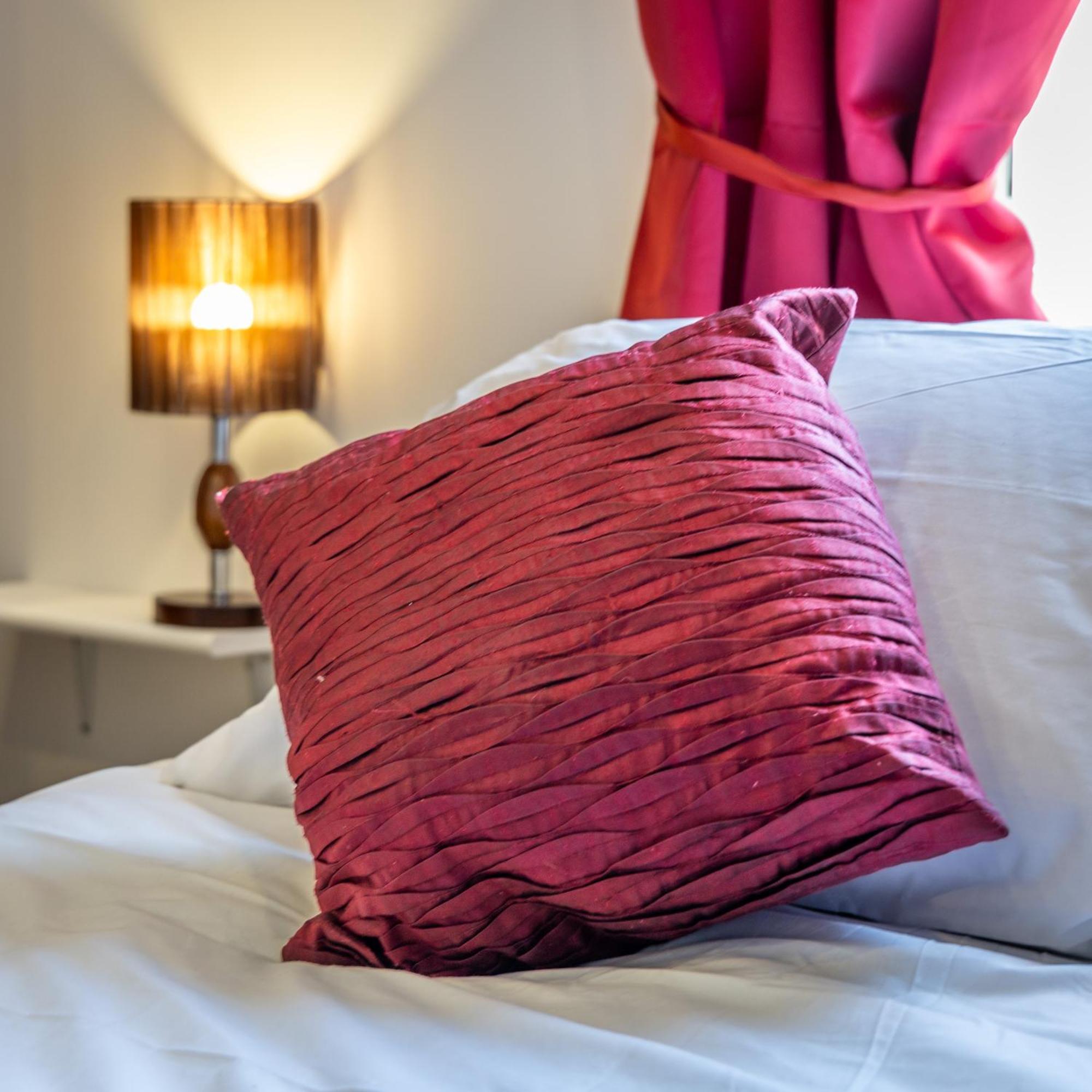 Sleek & Stylish 2Br Accommodation With Large Private Terrace - Close To Saint Julian'S & Tigne Shopping Mall Sliema Esterno foto